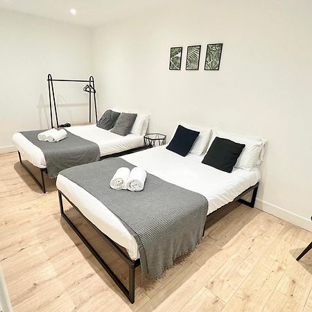 Heart Of The City Centre - Serviced Apartments Манчестър Екстериор снимка